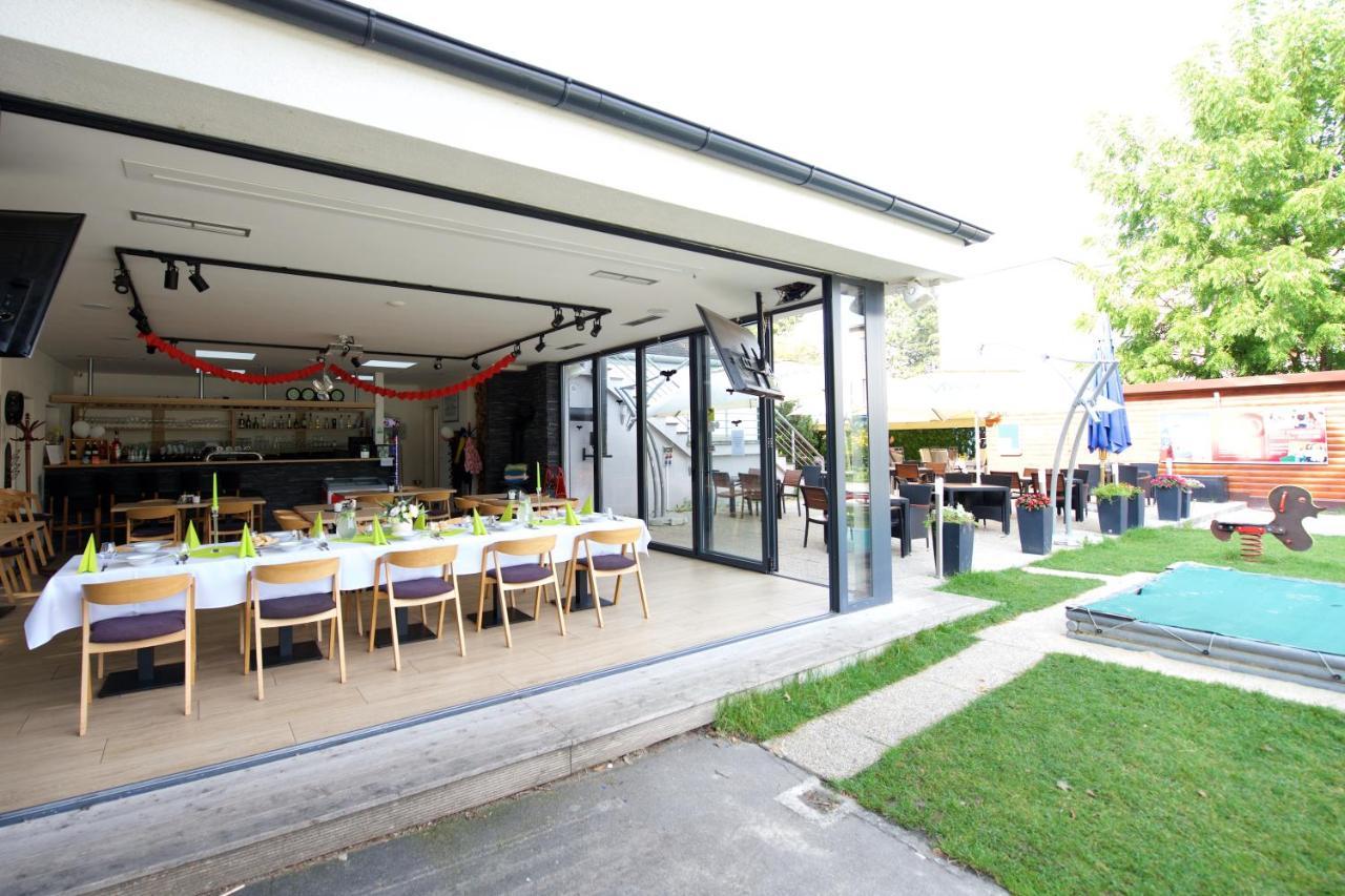 Penzion Formula Trenčín Exterior foto